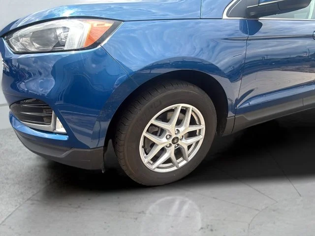 Used 2024 Blue Ford SEL image 30
