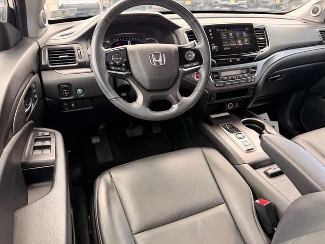 Used 2022 White Honda Special Edition image 9