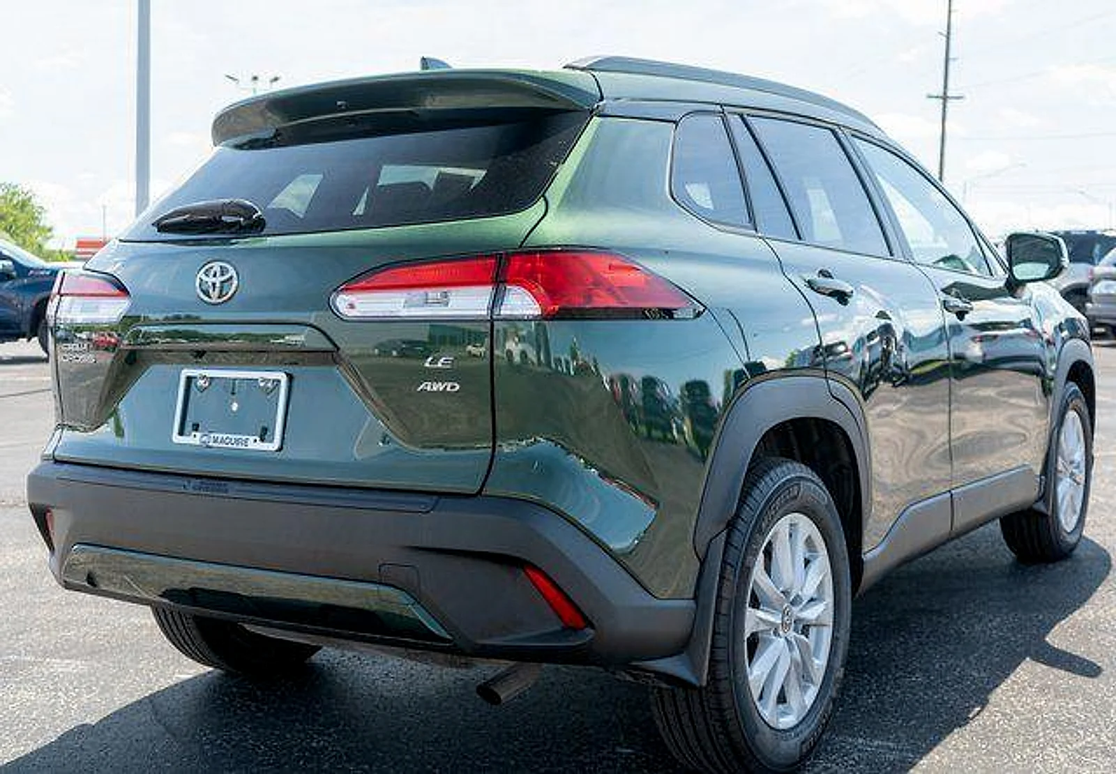 Used 2023 Cypress Toyota LE image 6