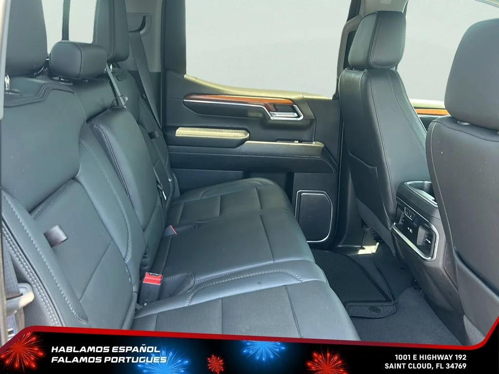 Used 2023 Onyx Black GMC Denali image 25