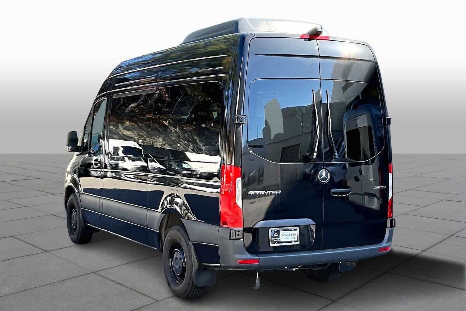 Used 2025 Jet Black Mercedes-Benz  image 11