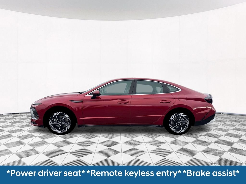 New 2026 Red Hyundai SEL Sport image 4