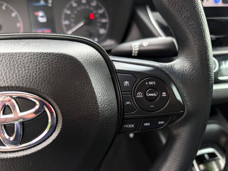 Used 2024 Ice Toyota LE image 16