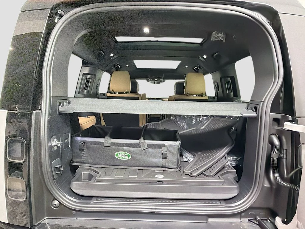 New 2026 Borasco Grey Land Rover X-Dynamic SE image 28