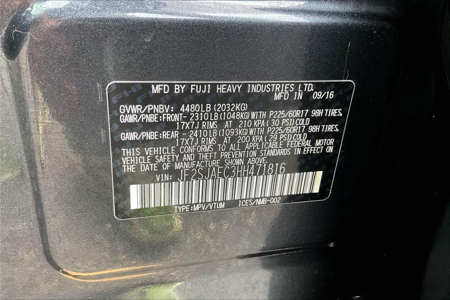 Used 2017 Dark Gray Metallic Subaru Premium image 36