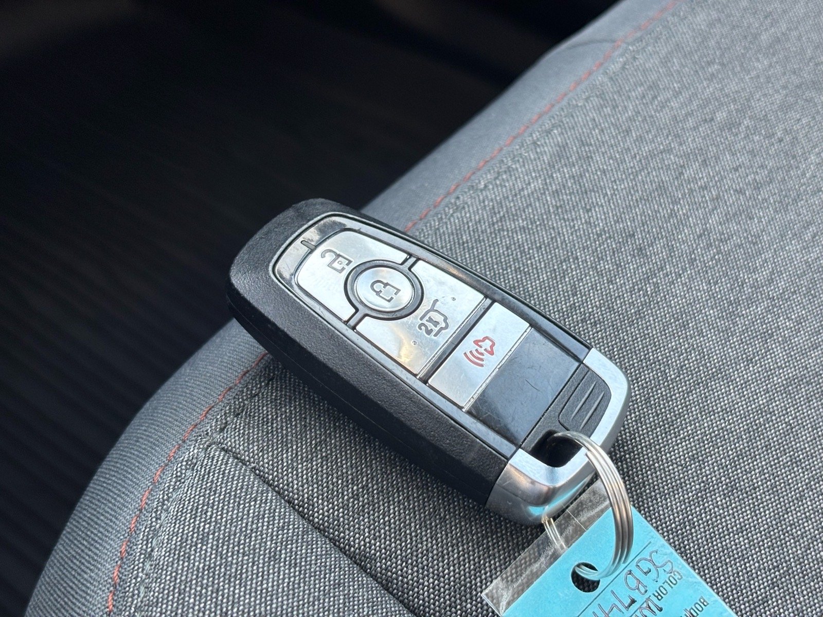 Used 2025 Oxford White Ford Active image 23