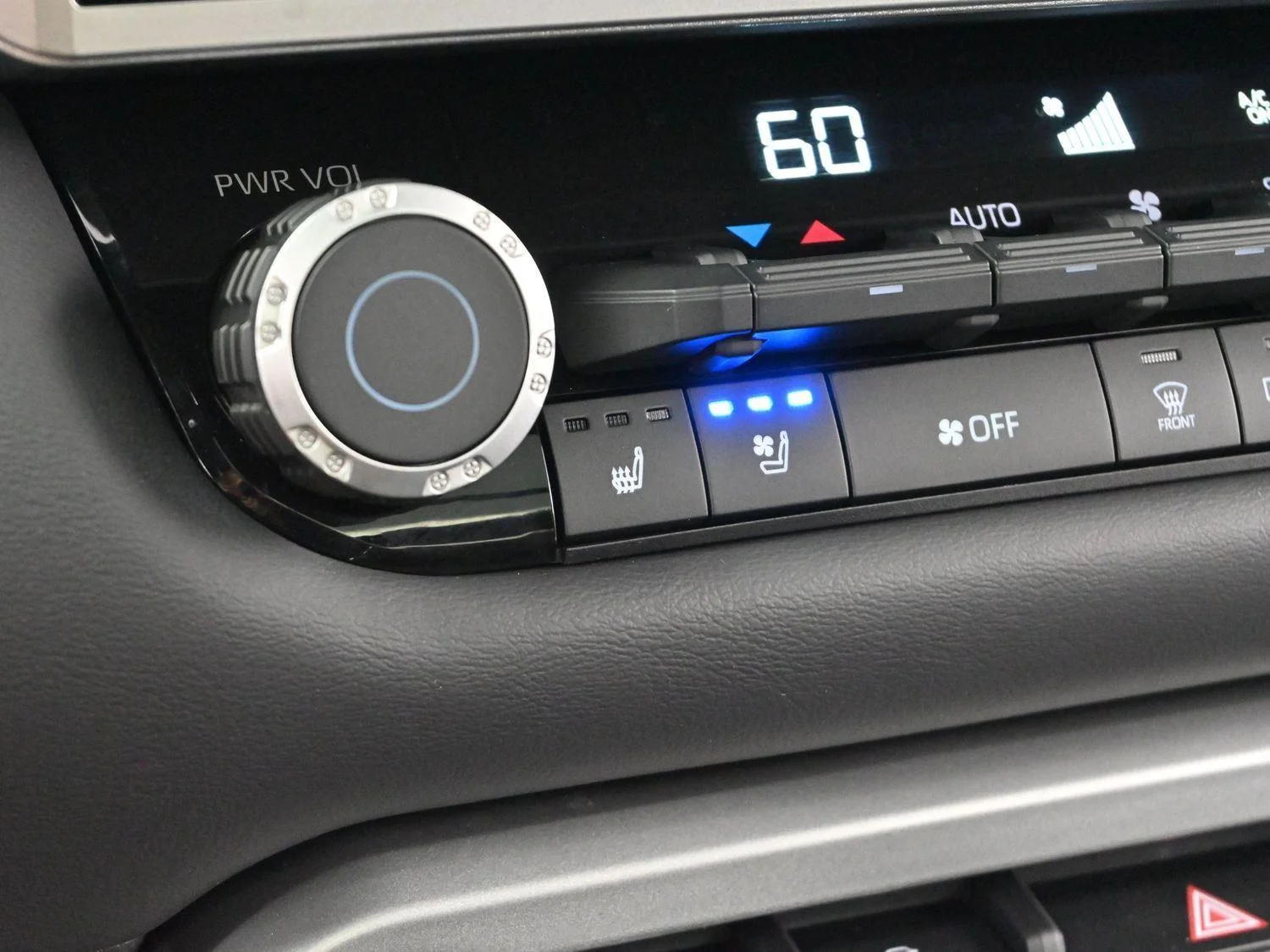 Used 2025 Magnetic Gray Metallic Toyota Platinum Hybrid image 24