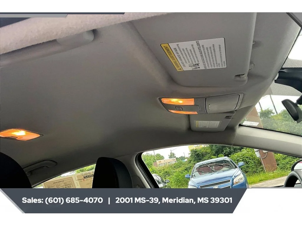 Used 2023 Steel Gray Kia LXS image 16