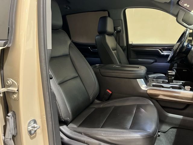 Used 2022 Beige Chevrolet LT Trail Boss image 25
