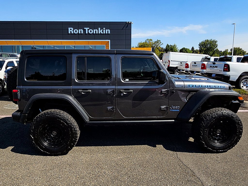 Used 2022 Gray Jeep Unlimited Rubicon 4xe image 16