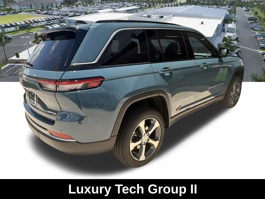 New 2026 Steel Blue Exterior Paint Jeep Limited image 4