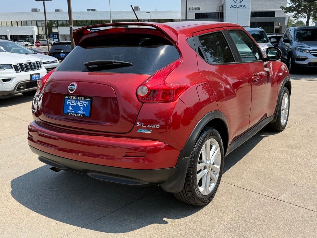 Used 2013 Cayenne Red Nissan SL image 4