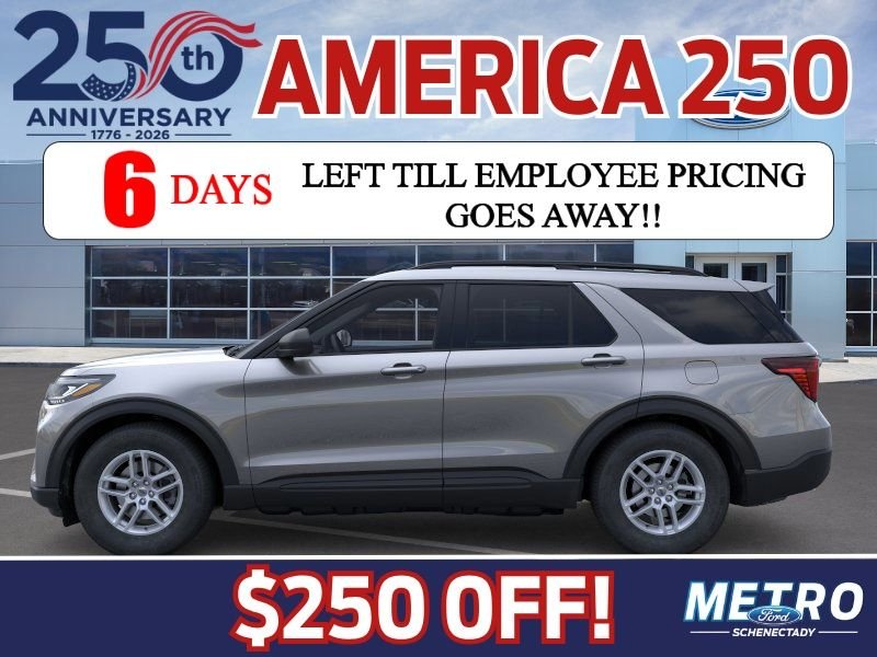 New 2026 Carbonized Gray Metallic Ford Active image 4
