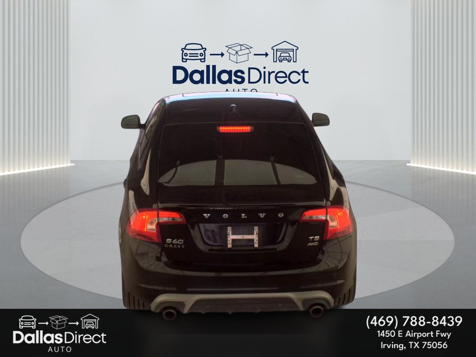 Used 2018 Onyx Black Metallic Volvo Dynamic image 7