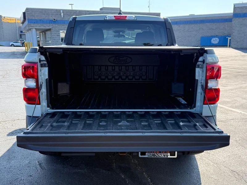 Used 2024 Cactus Green / Gray Ford XLT image 4