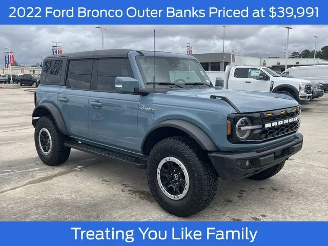 2022 Ford Bronco Outer Banks Advanced 4x4's photo