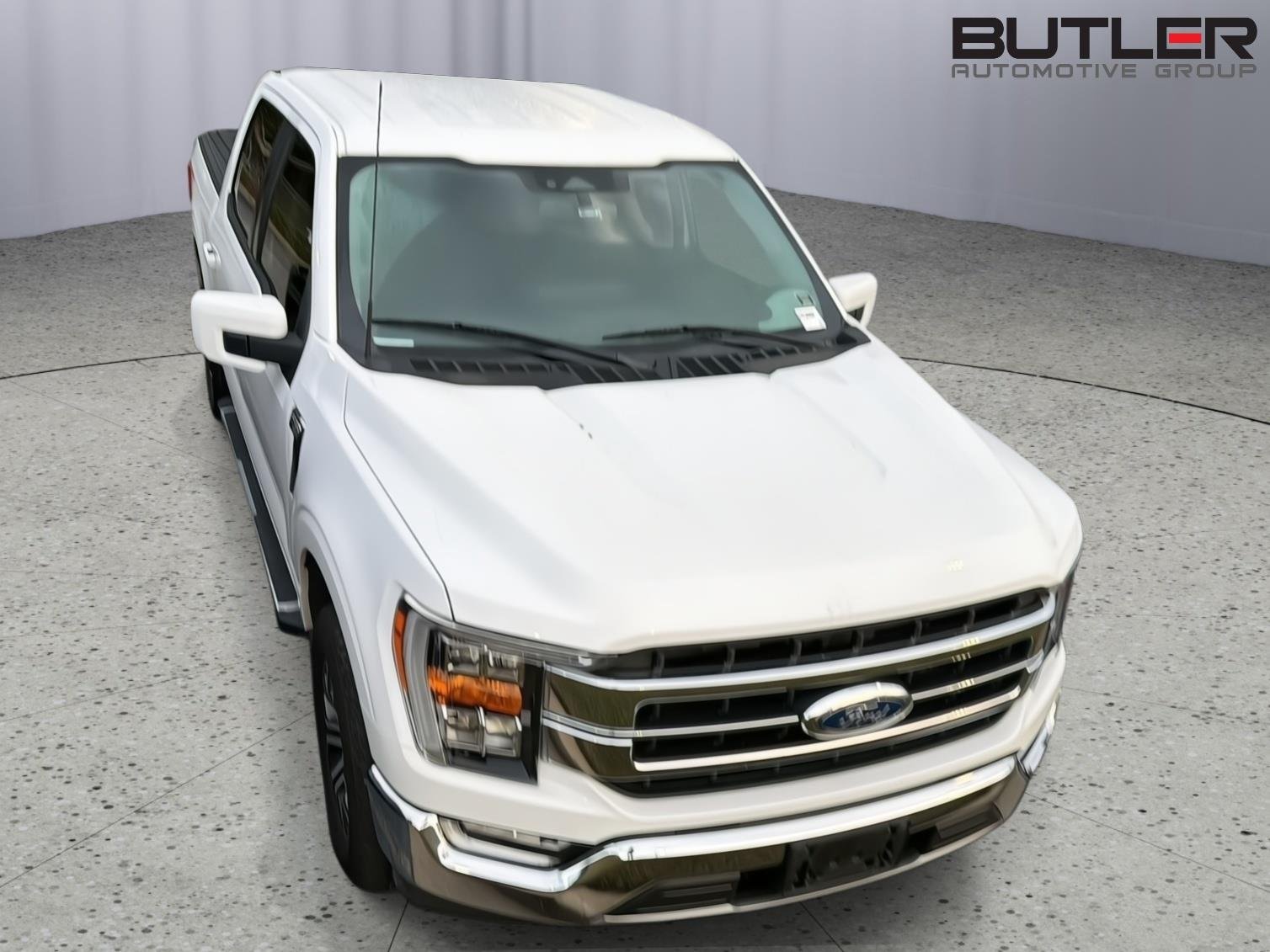 Used 2022 Oxford White Ford Lariat image 5