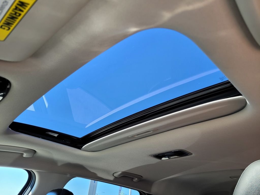 Certified Used 2023 Black Hyundai SEL image 17