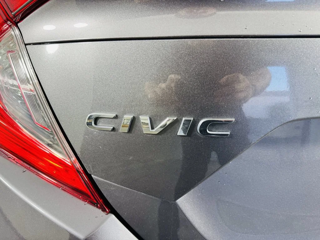 Used 2020 Gray Honda EX-L image 26