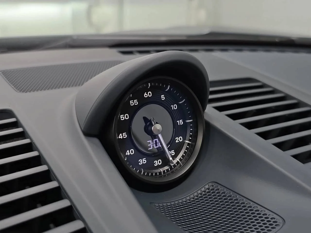 New 2026 Vanadium Grey Metallic Porsche Carrera S Cabriolet image 21