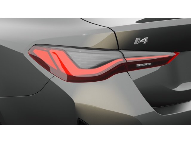New 2026 Dravit Grey Metallic BMW eDrive40 image 8
