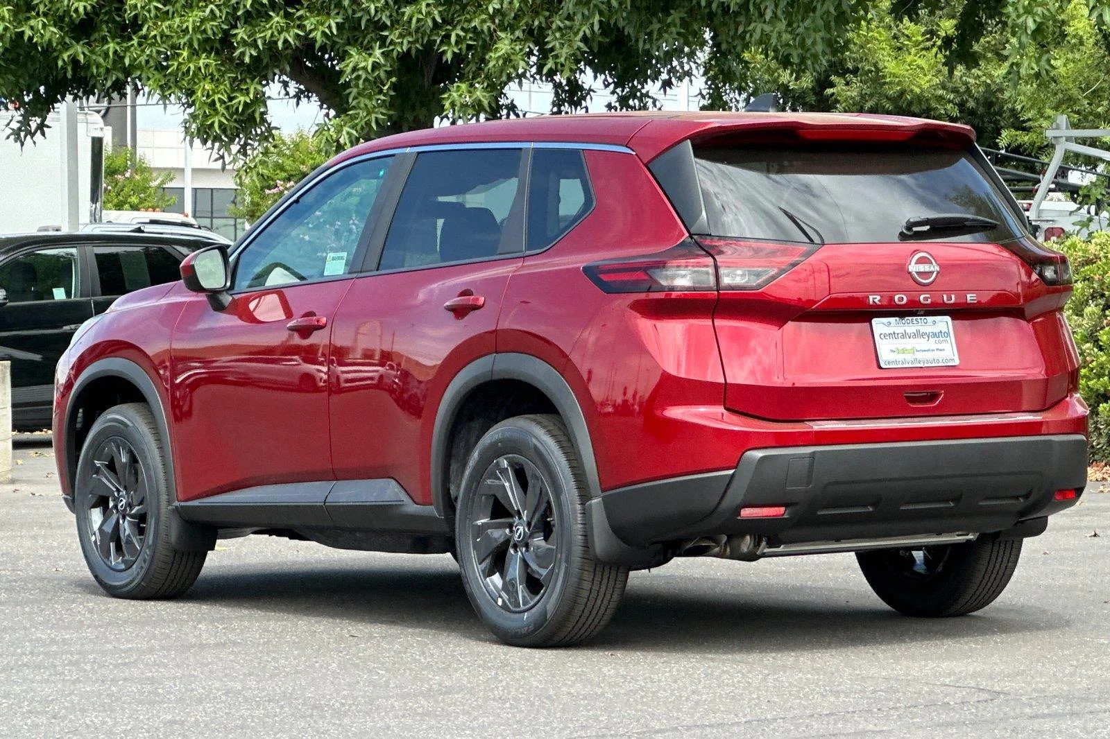 New 2026 Scarlet Ember Tintcoat Nissan SV image 6