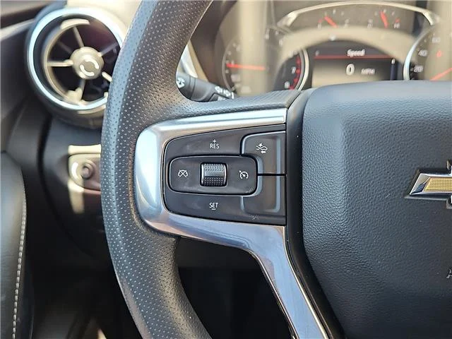 Used 2024 Blue Chevrolet LT w/2LT Front-Wheel Drive image 16