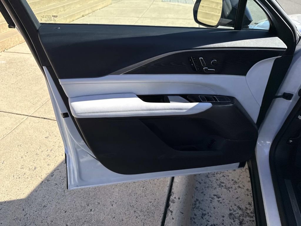 New 2025 Crystal White Tricoat Cadillac Luxury 1 image 13