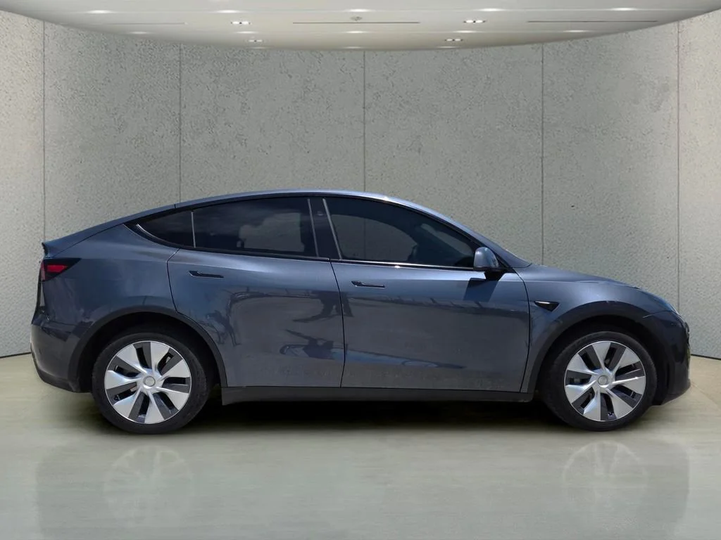 Used 2023 Tesla Model Y Long Range with VIN 7SAYGDEE9PA168516 for sale in Fort Pierce, FL