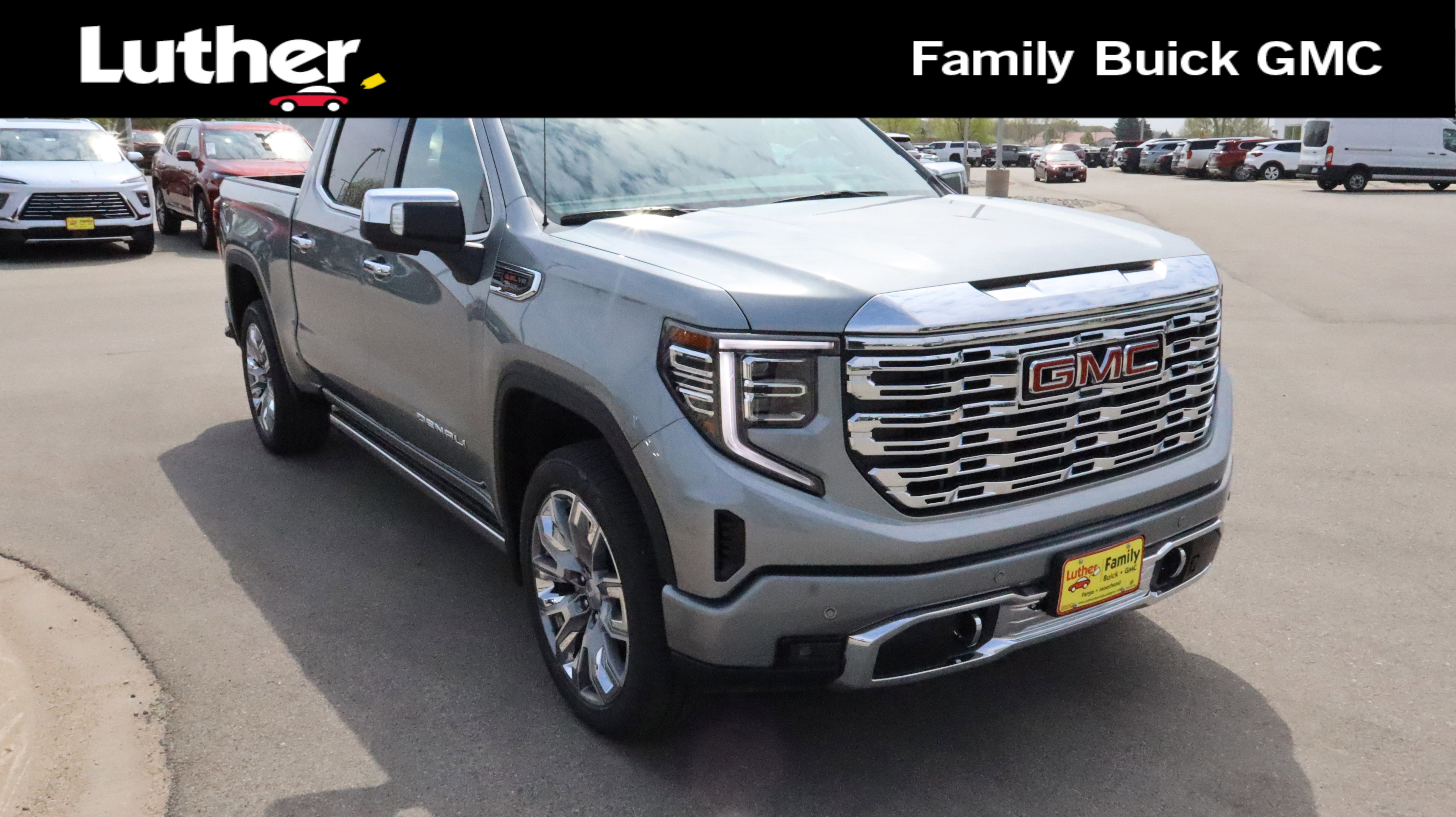 2026 GMC Sierra 4WD Crew Cab Short Box Denali's photo