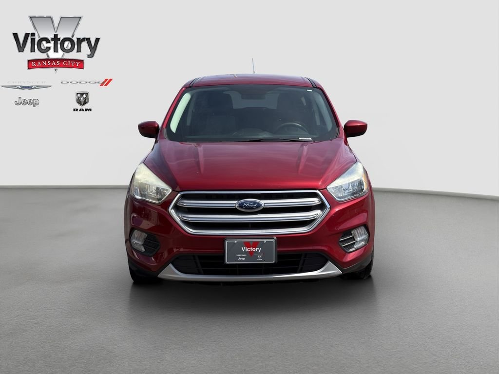 Used 2017 Ford Escape SE with VIN 1FMCU0GD8HUE72229 for sale in Kansas City