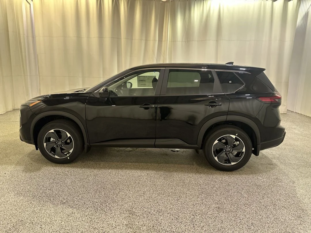 2026 Nissan Rogue SV - Photo 6