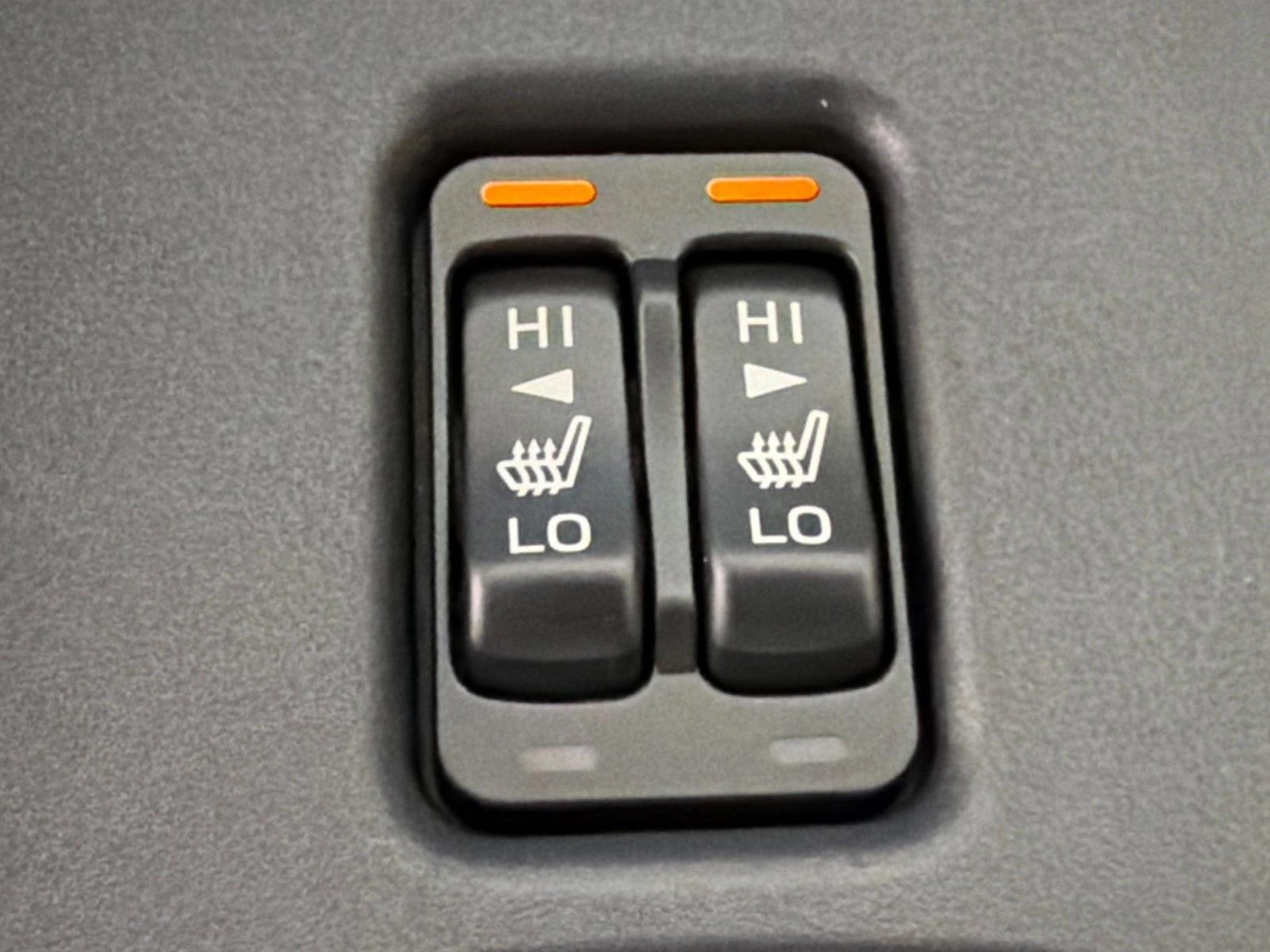 Used 2025 Steel/20 Toyota Premium image 27