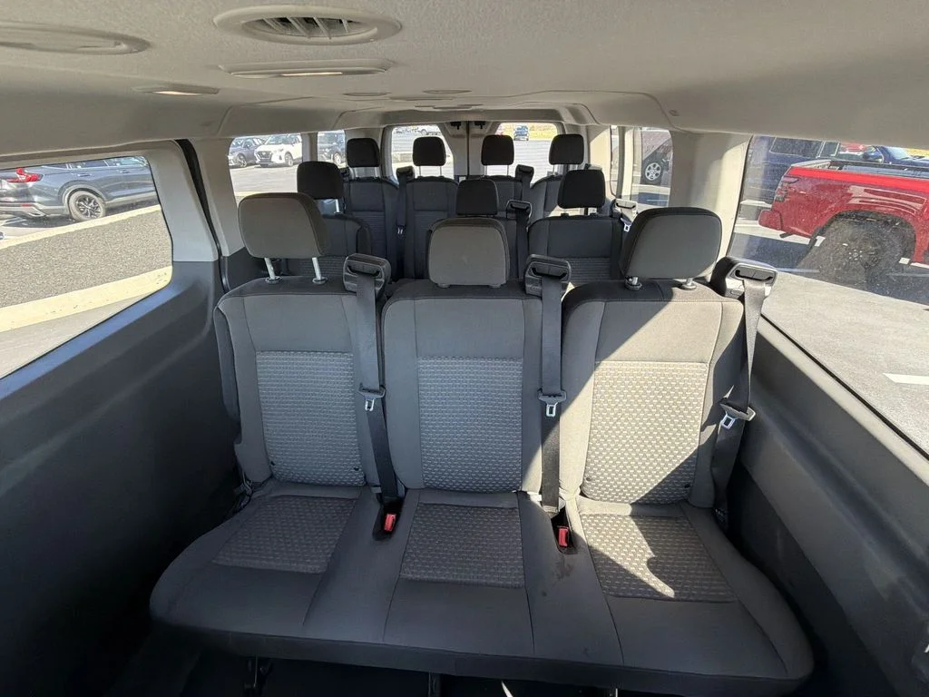 Used 2023 White Ford XLT image 21