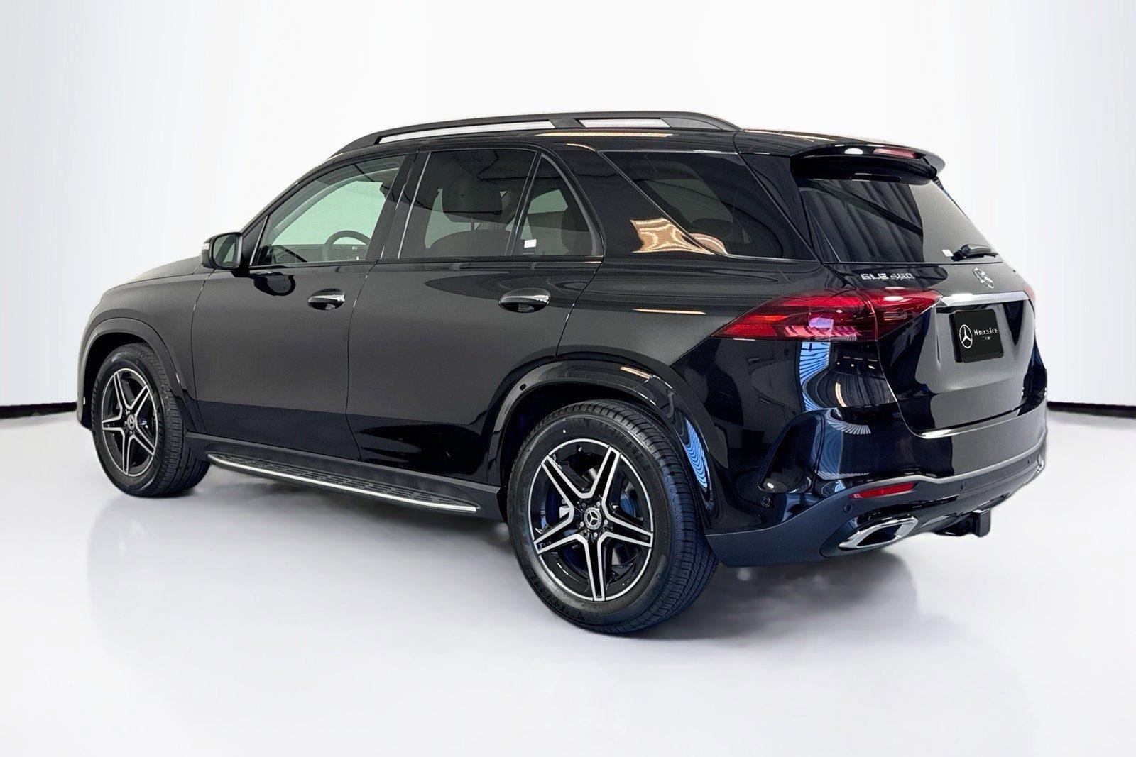 New 2026 Obsidian Black Metallic Mercedes-Benz GLE 450 image 7