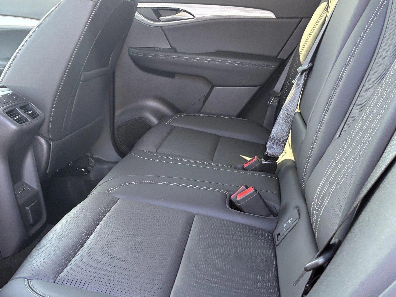 2026 Buick Envision Avenir - Photo 15