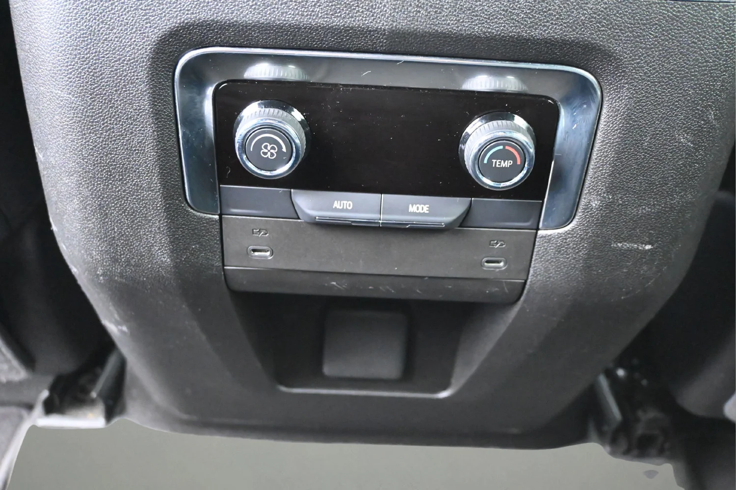 Used 2025 Sterling Gray Metallic Chevrolet LT image 11
