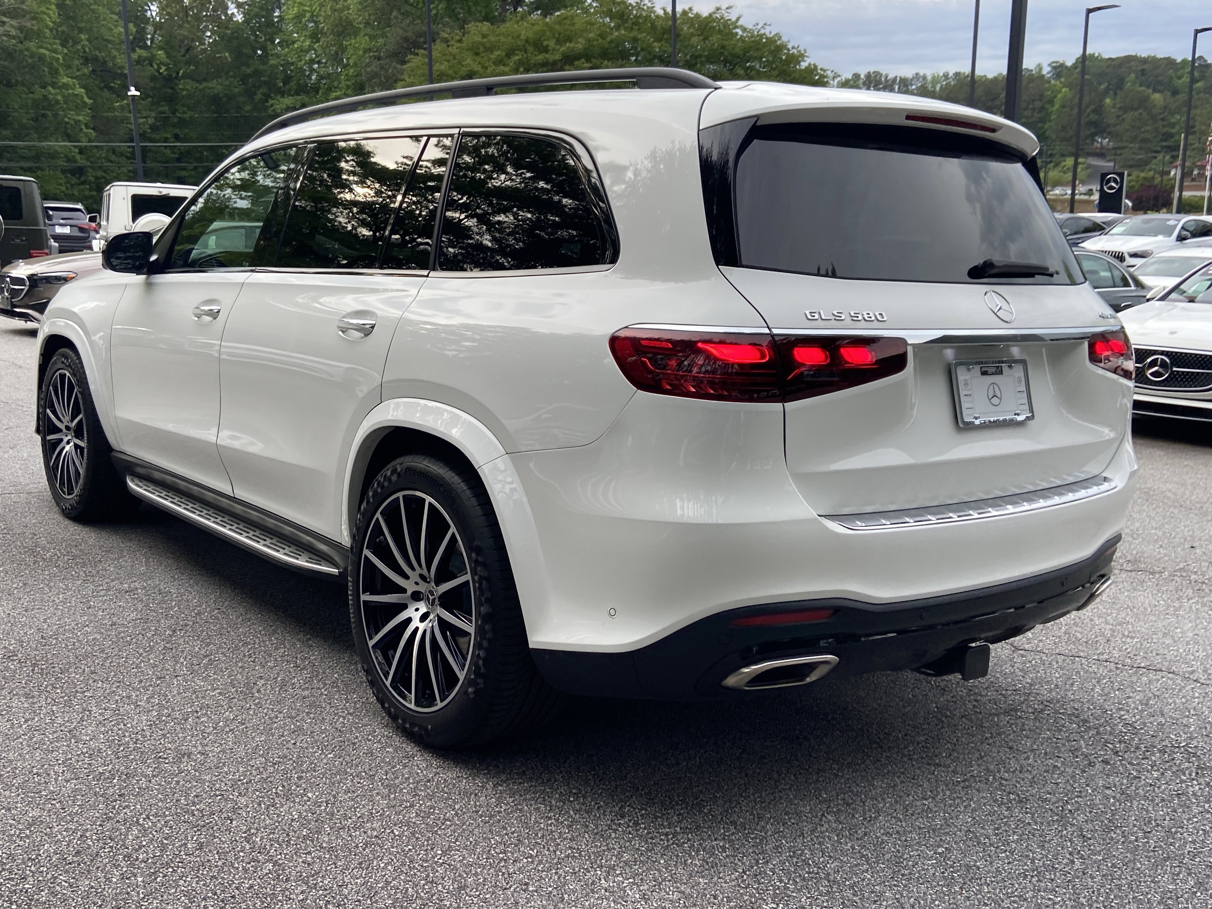 Certified Used 2025 Polar White Mercedes-Benz GLS 580 4MATIC® SUV image 15