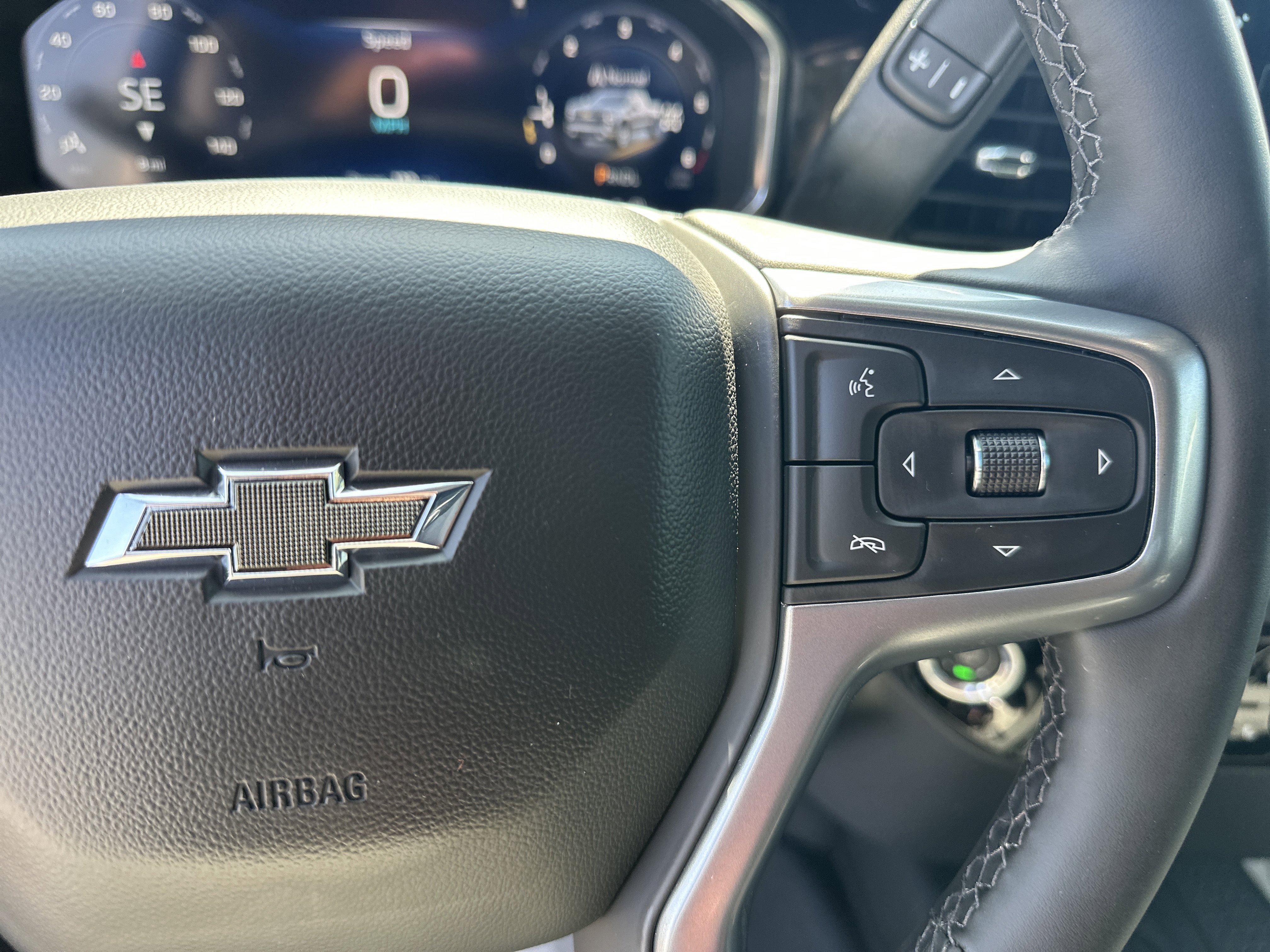 New 2026 Summit White Chevrolet RST image 26