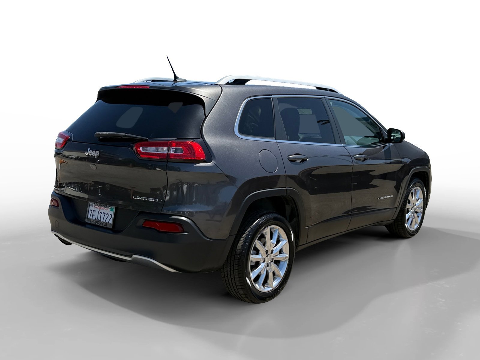 Used 2014 Granite Crystal Metallic Clearcoat Jeep Limited image 5