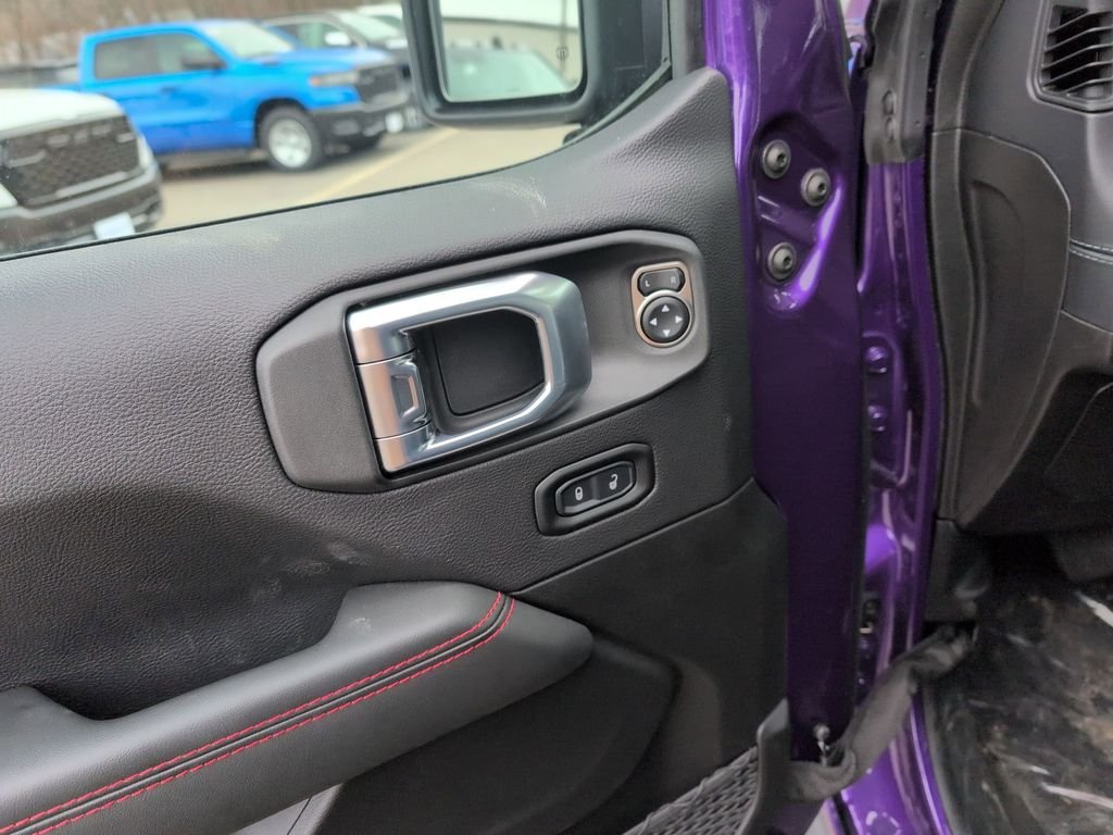 New 2026 Reign Exterior Paint Jeep Rubicon X image 10