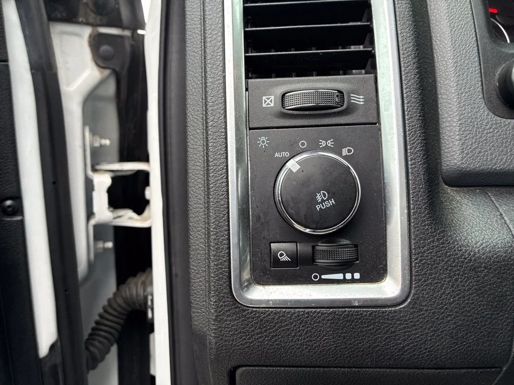 Used 2018 White Ram Big Horn image 13