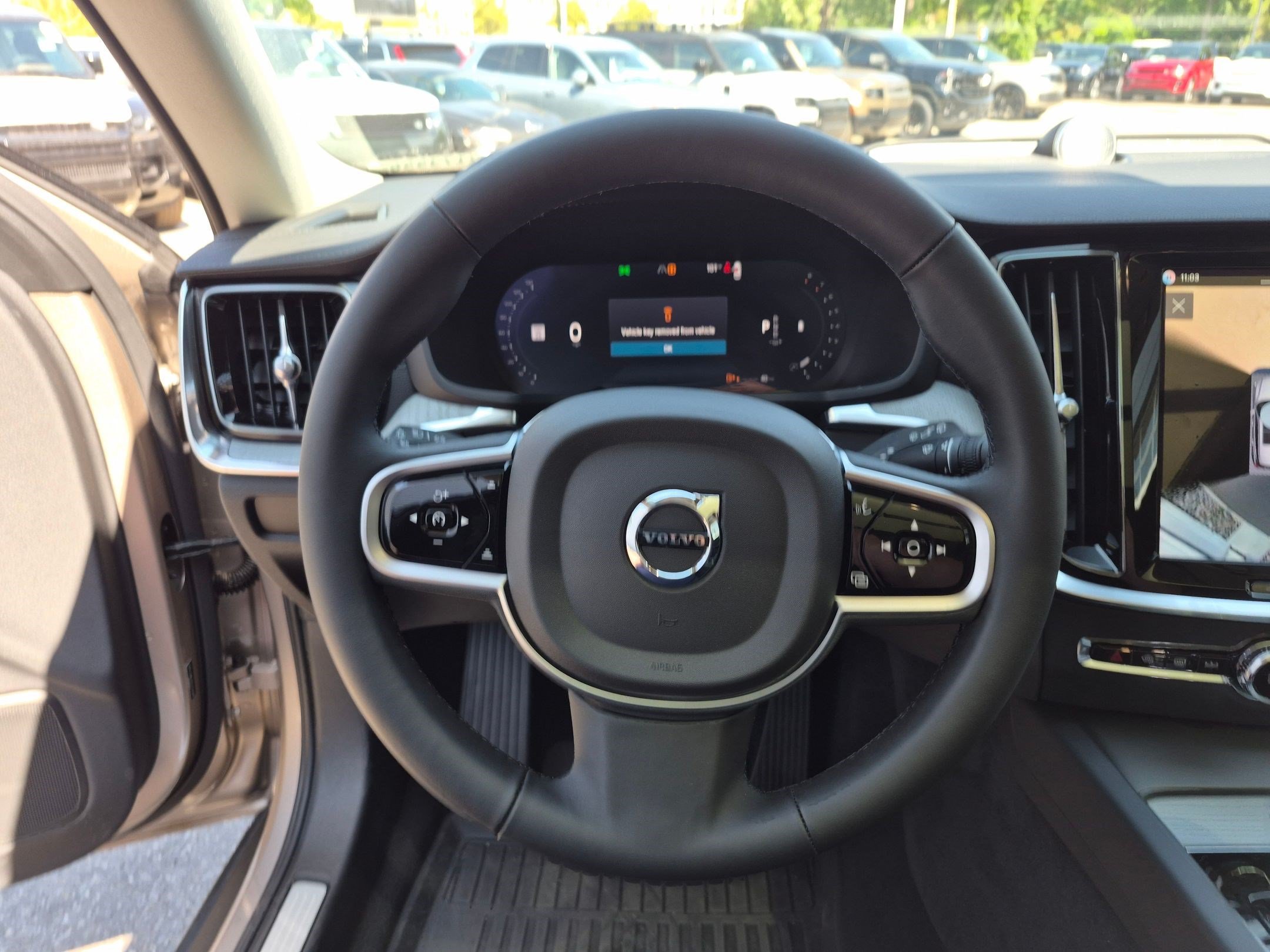 Certified Used 2026 Bright Dusk Metallic Volvo Ultra image 16