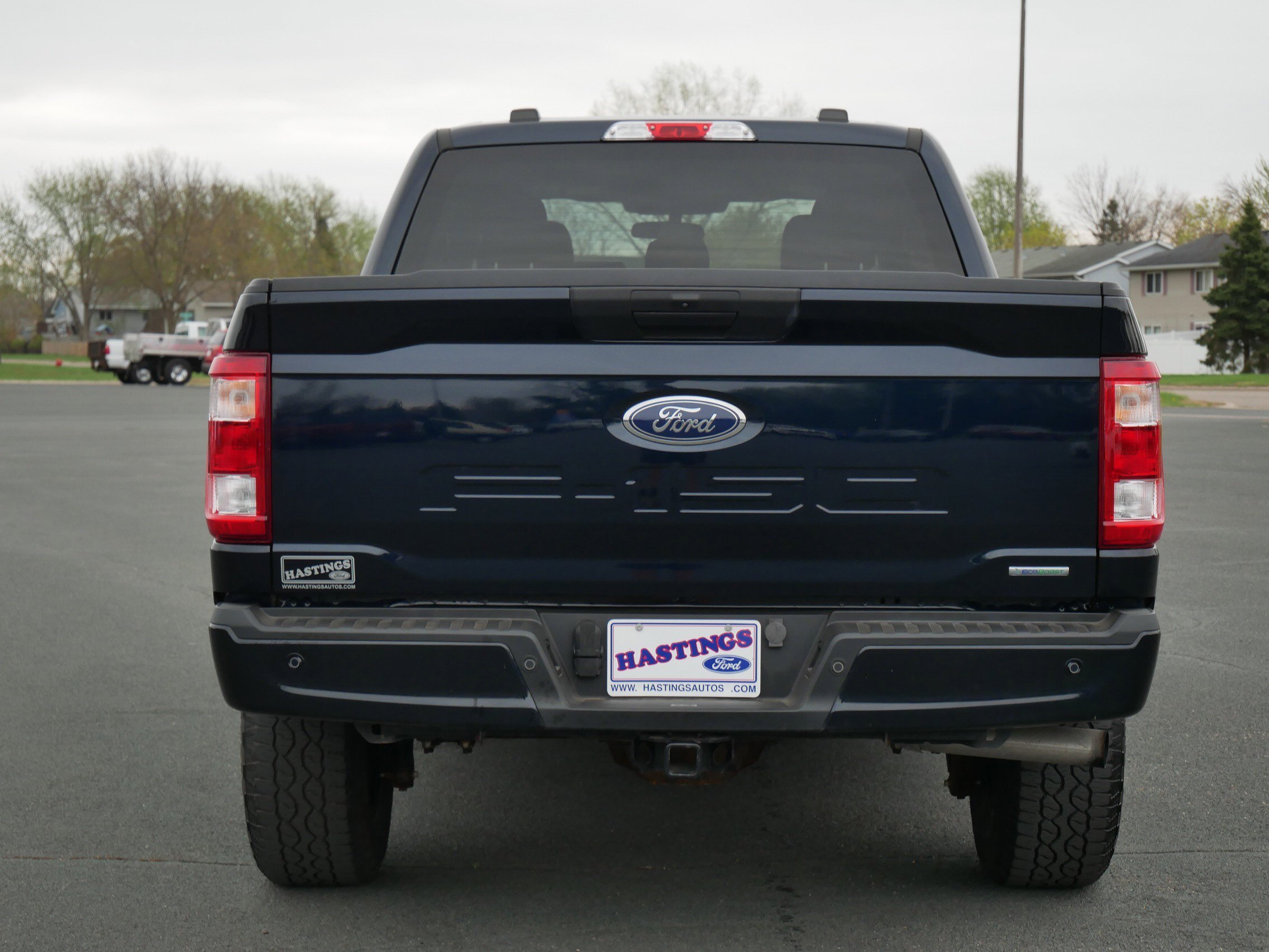 Used 2023 Antimatter Blue Metallic Ford XL image 4