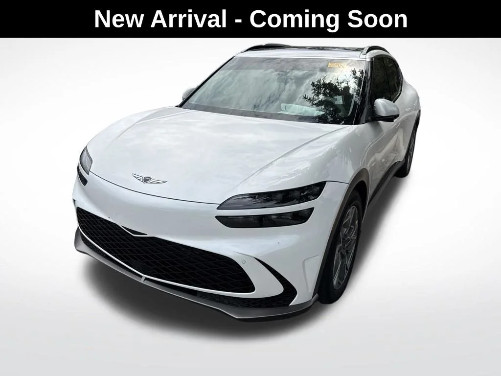 Used 2025 White Genesis Standard image 1