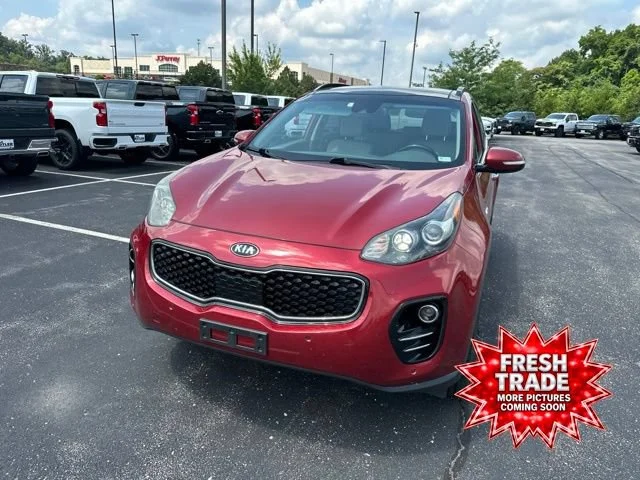 Used 2018  Kia EX image 4