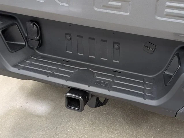 New 2026 Carbonized Gray Metallic Ford XLT image 49