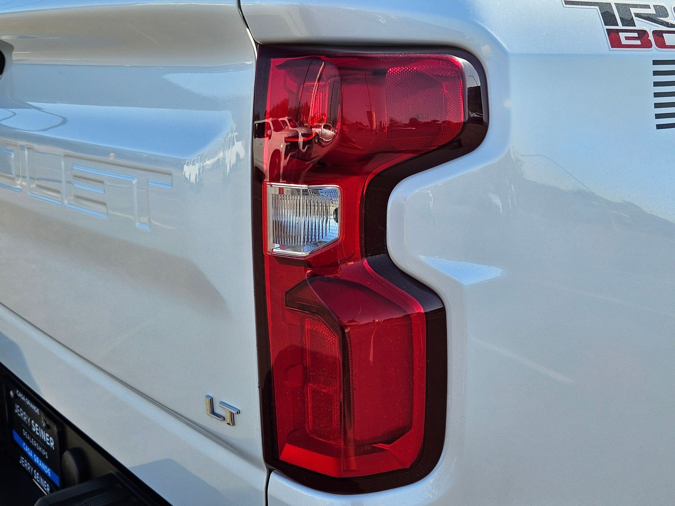 Certified Used 2021 IRIDESCENT PEARL TRICOAT Chevrolet LT Trail Boss image 12