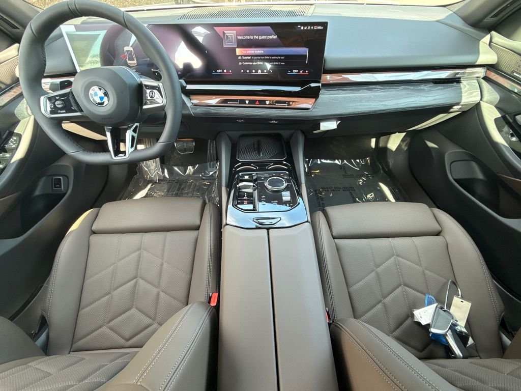 New 2027 Alpine White BMW 530i image 18