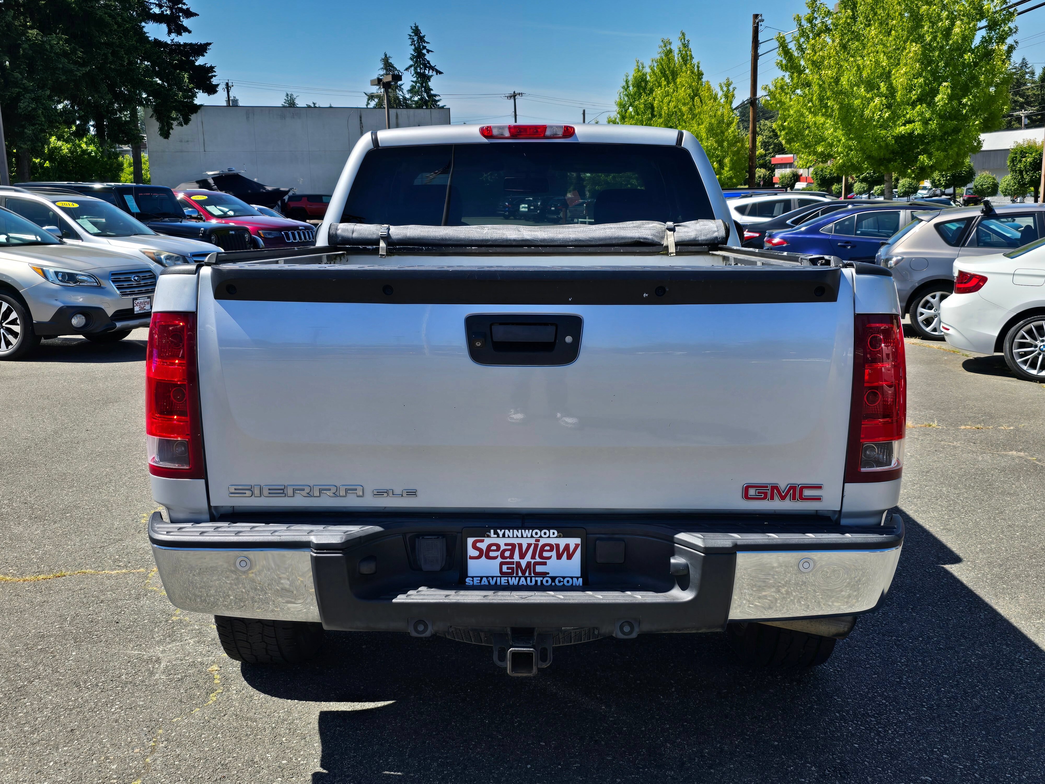Used 2013 QUICKSILVER METALLIC GMC SLE image 6
